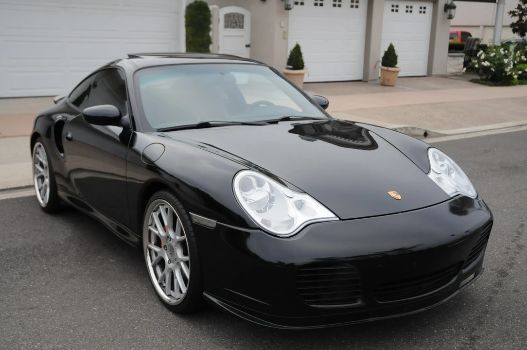 2001 Porsche 996 Turbo - Image 8 of 31