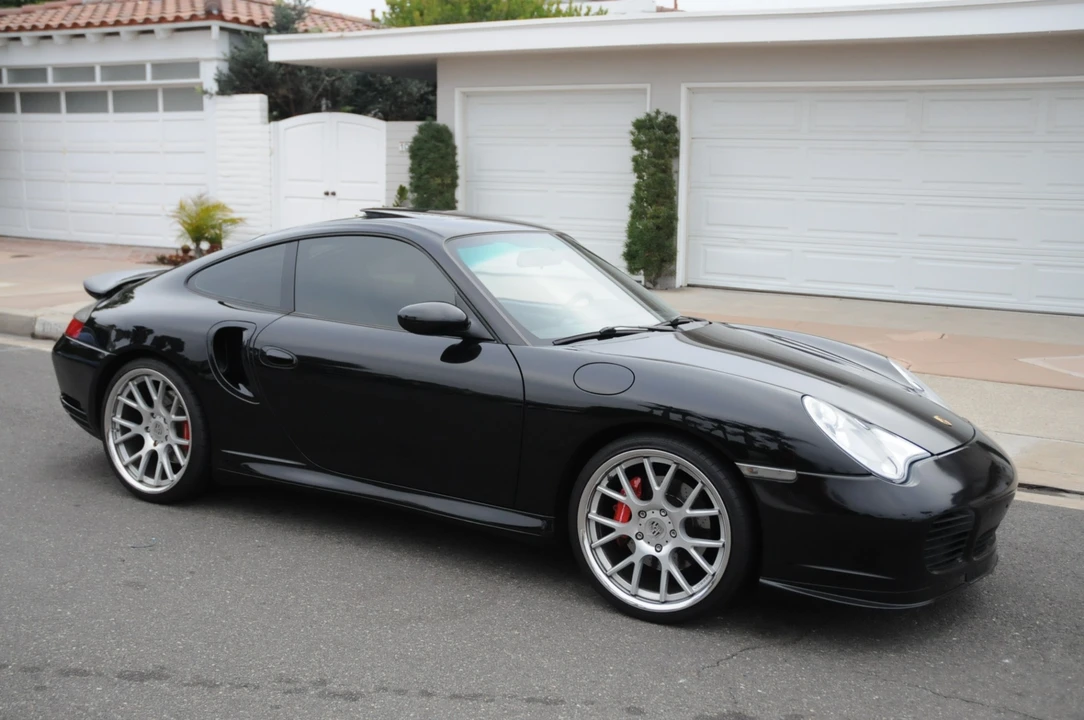 2001 Porsche 996 Turbo - Image 13 of 31