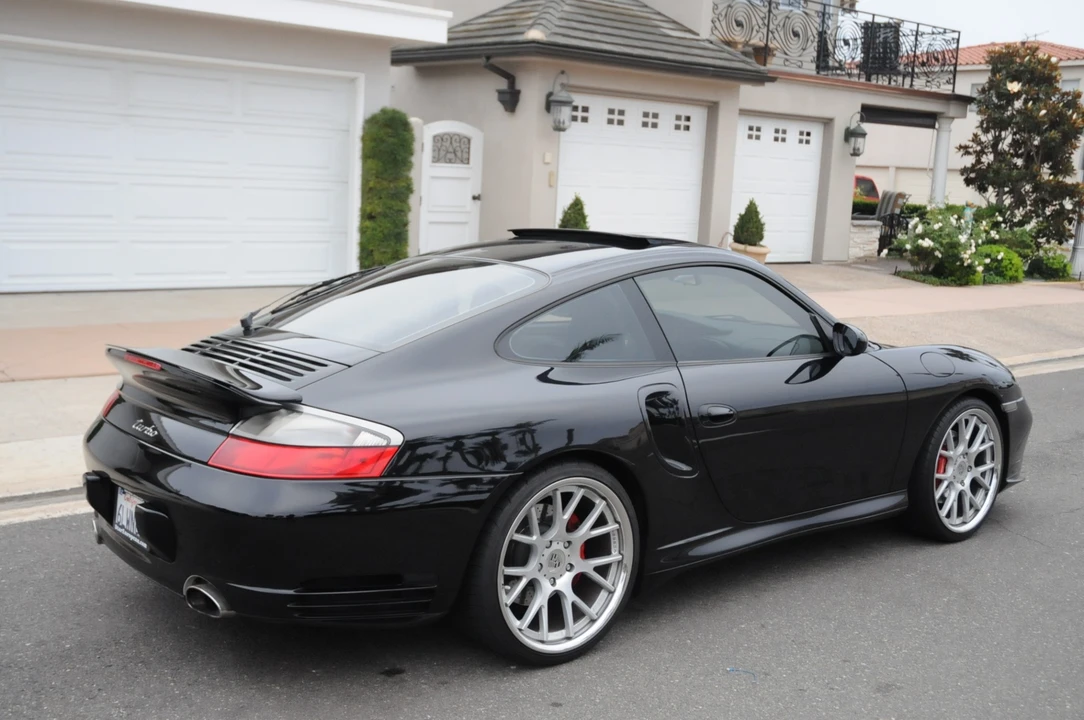 2001 Porsche 996 Turbo - Image 16 of 31