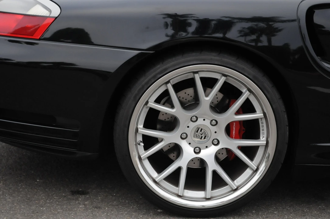 2001 Porsche 996 Turbo - Image 18 of 31
