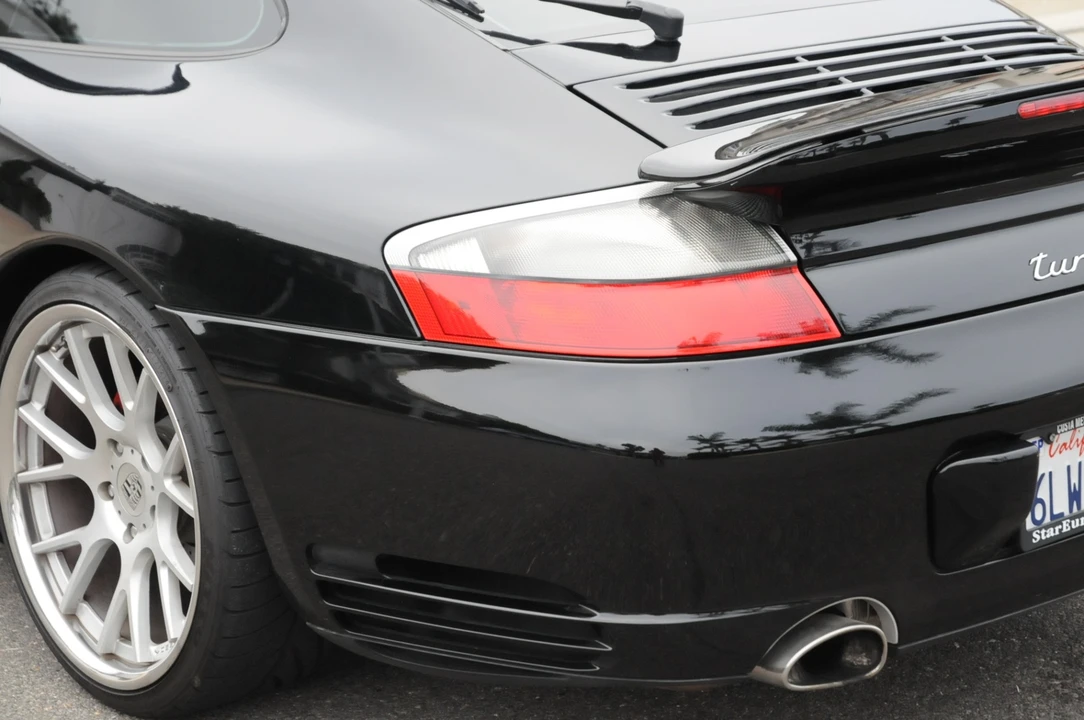 2001 Porsche 996 Turbo - Image 27 of 31