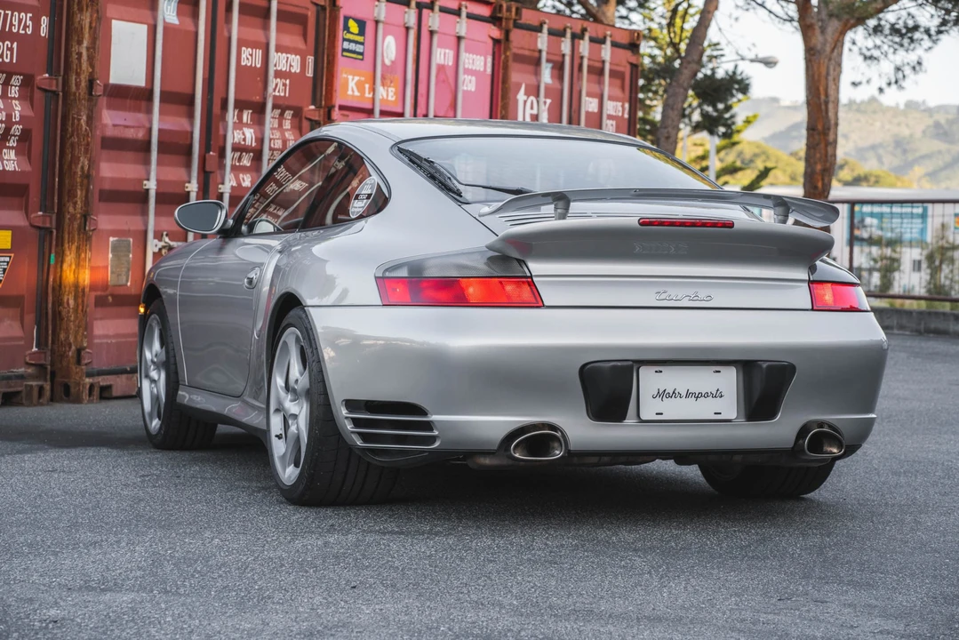 2001 Porsche 996 Turbo - Image 26 of 31