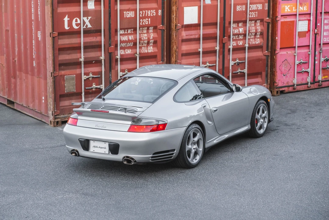 2001 Porsche 996 Turbo - Image 18 of 31
