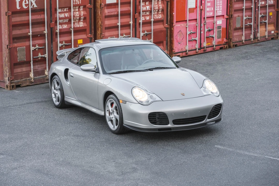2001 Porsche 996 Turbo - Image 12 of 31