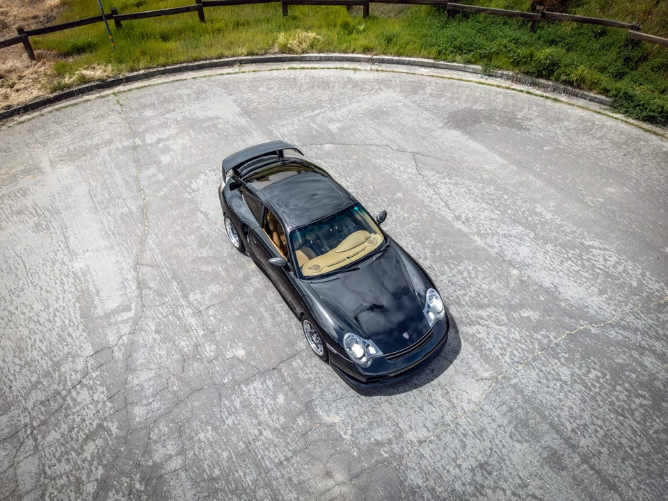2001 Porsche 996 Turbo - Image 17 of 31
