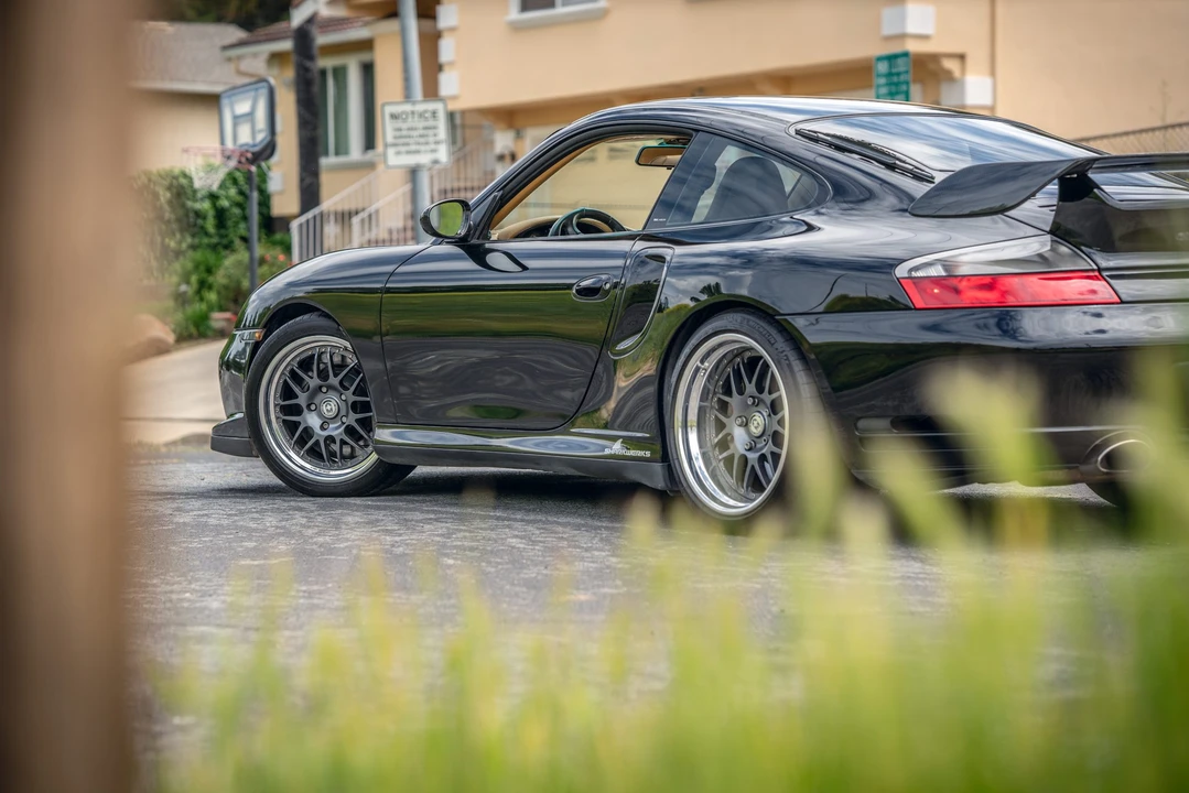 2001 Porsche 996 Turbo - Image 23 of 31