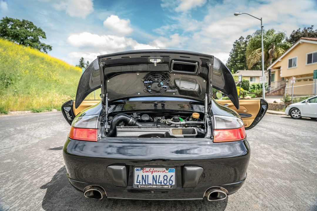 2001 Porsche 996 Turbo - Image 25 of 31