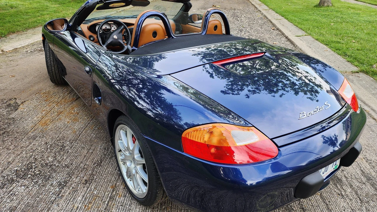 2001 Porsche 986 Boxster S - Image 9 of 31