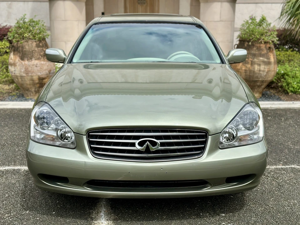 2002 Infiniti Q45 3rd Gen - Image 11 of 31