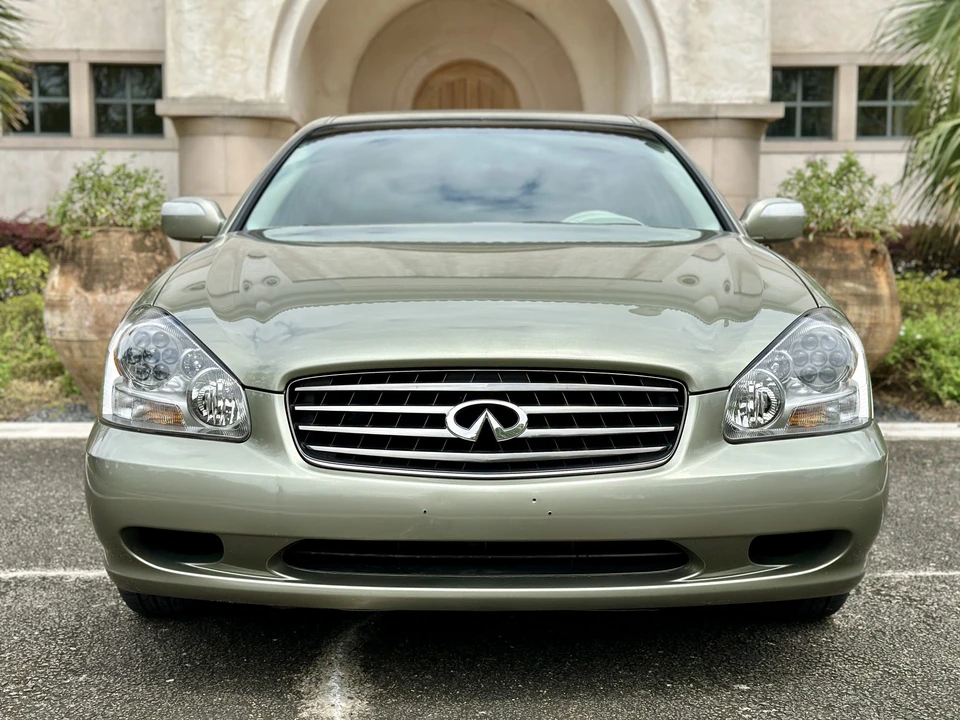 2002 Infiniti Q45 3rd Gen - Image 10 of 31
