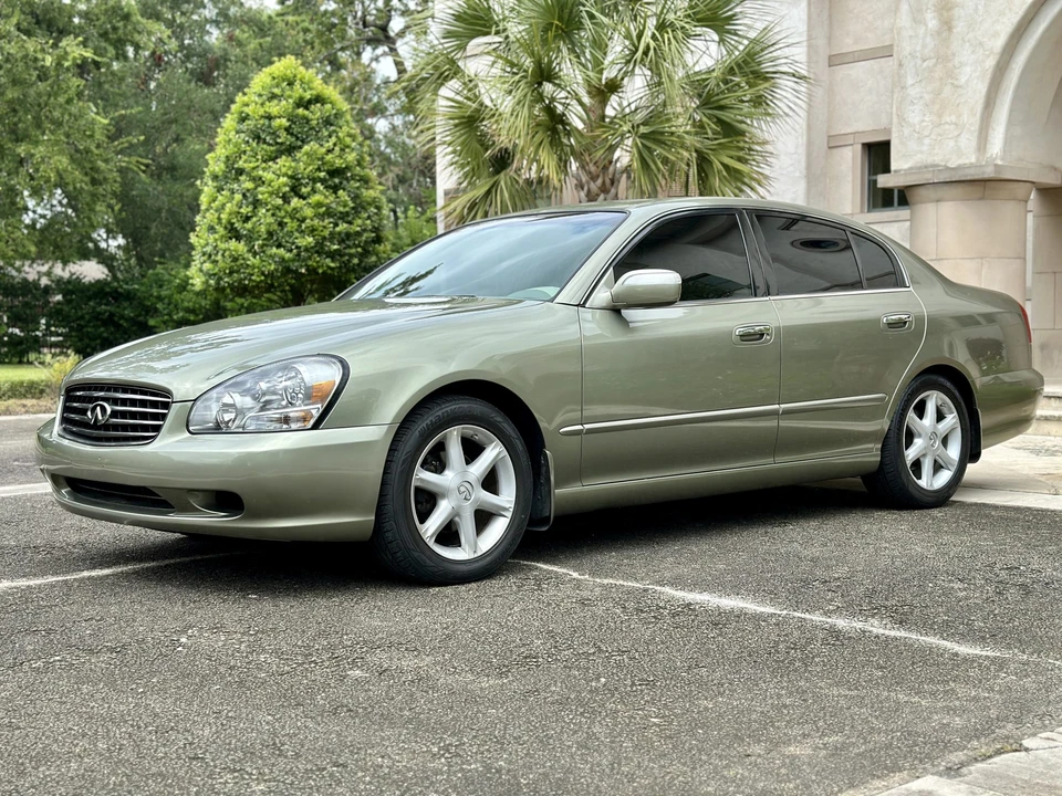 2002 Infiniti Q45 3rd Gen - Image 3 of 31