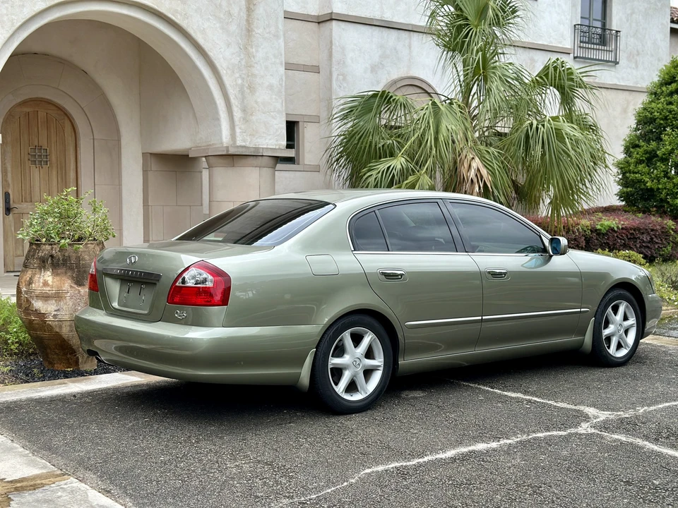 2002 Infiniti Q45 3rd Gen - Image 24 of 31