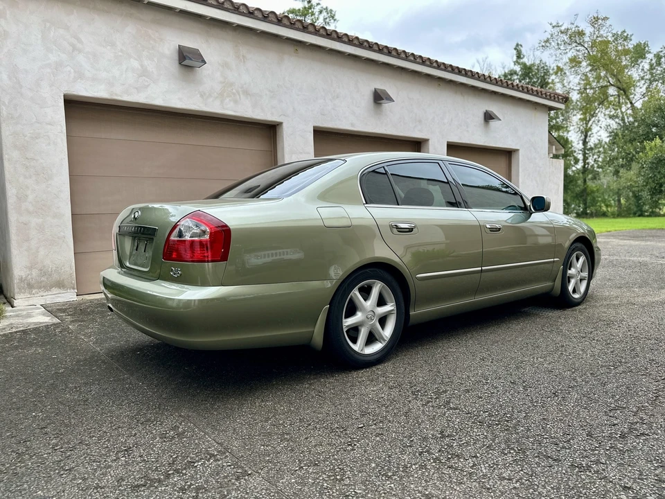 2002 Infiniti Q45 3rd Gen - Image 23 of 31