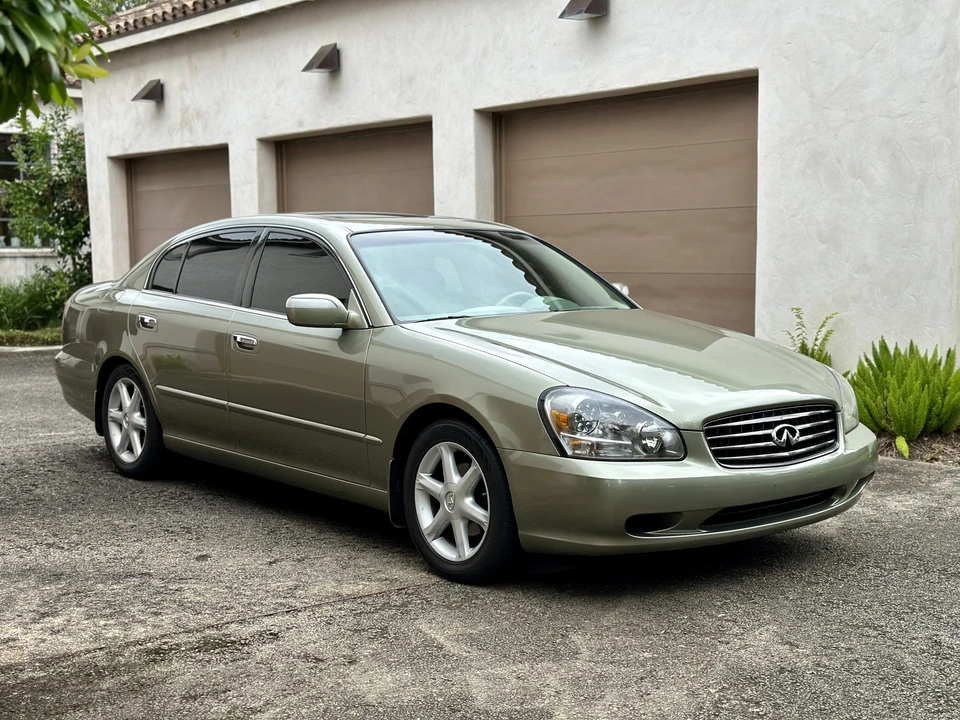 2002 Infiniti Q45 3rd Gen - Image 20 of 31