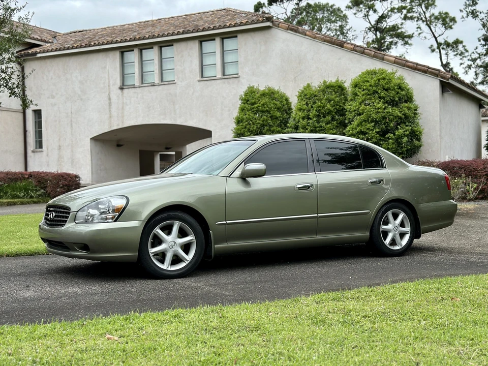 2002 Infiniti Q45 3rd Gen - Image 6 of 31