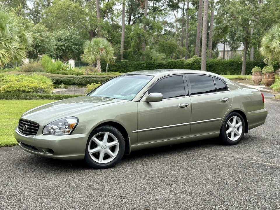 2002 Infiniti Q45 3rd Gen - Image 4 of 31