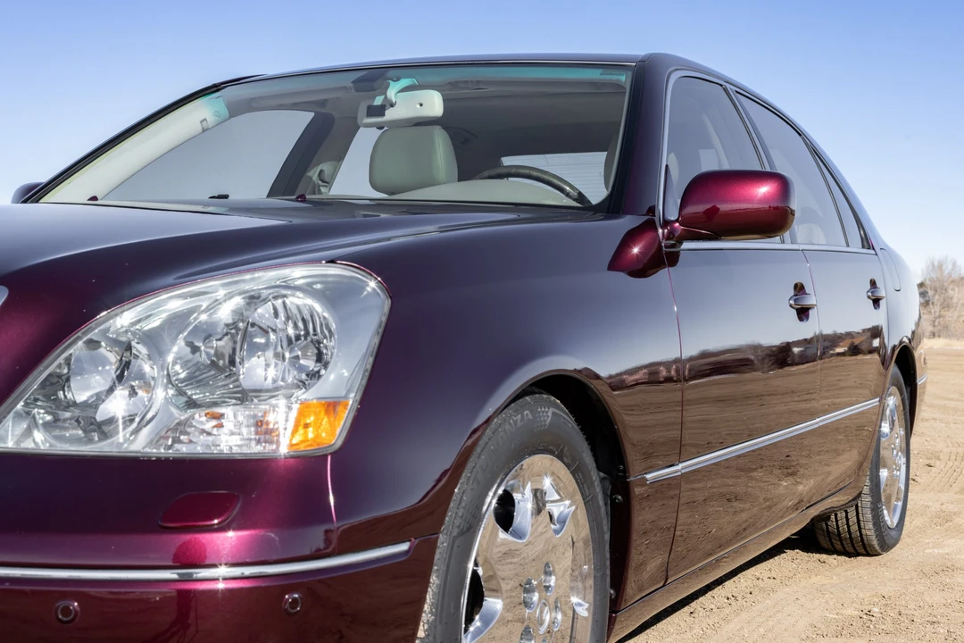 2002 Lexus LS 3rd Gen - Image 12 of 31