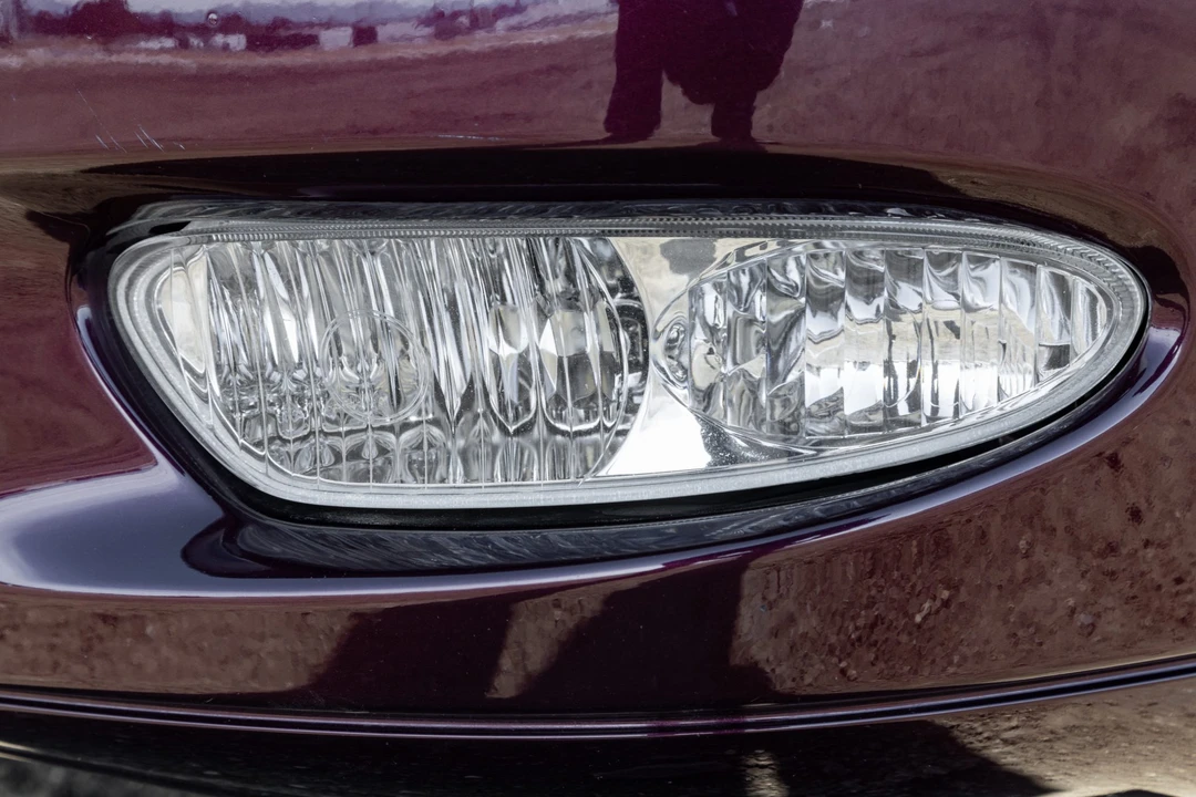 2002 Lexus LS 3rd Gen - Image 21 of 31