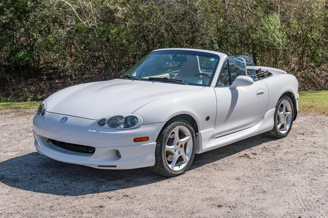 2002 Mazda NB MX-5 Miata - Image 3 of 31