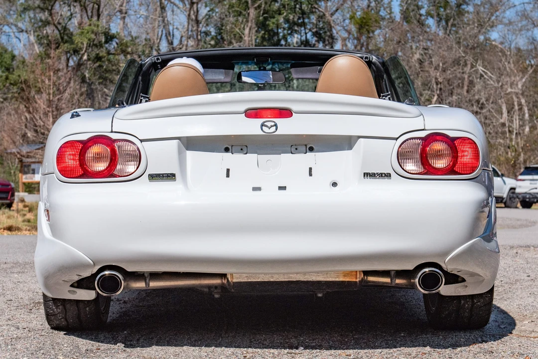 2002 Mazda NB MX-5 Miata - Image 15 of 31