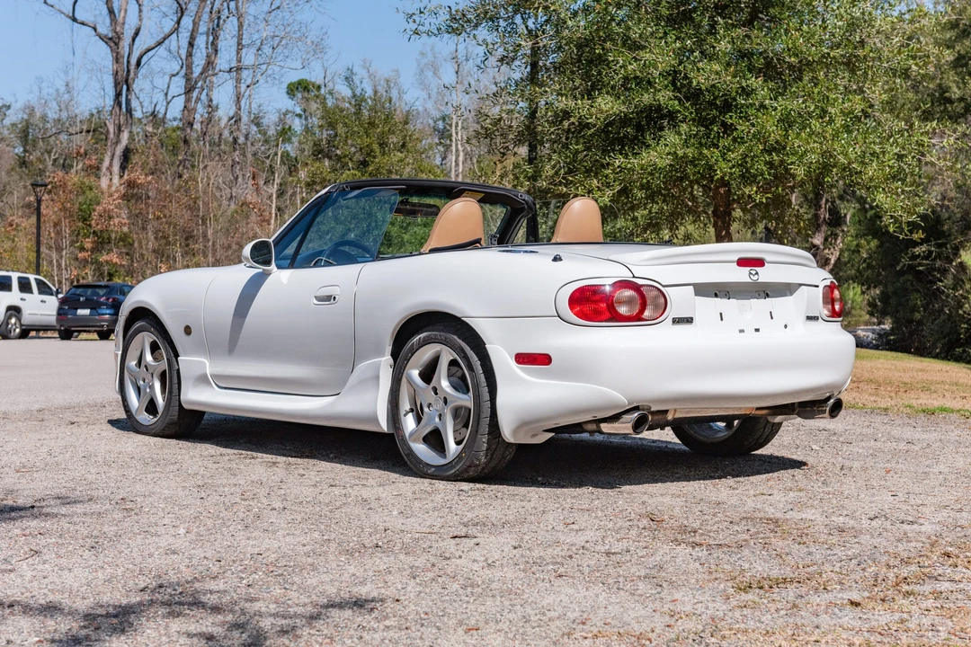 2002 Mazda NB MX-5 Miata - Image 16 of 31