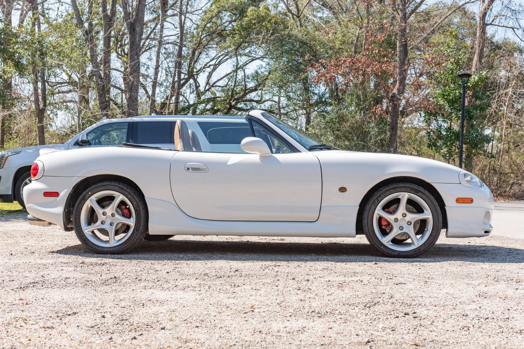 2002 Mazda NB MX-5 Miata - Image 9 of 31