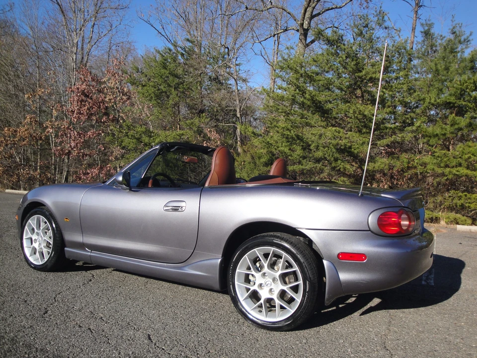 2002 Mazda NB MX-5 Miata - Image 11 of 31