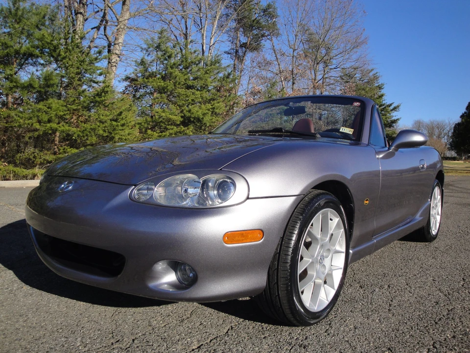 2002 Mazda NB MX-5 Miata - Image 3 of 31