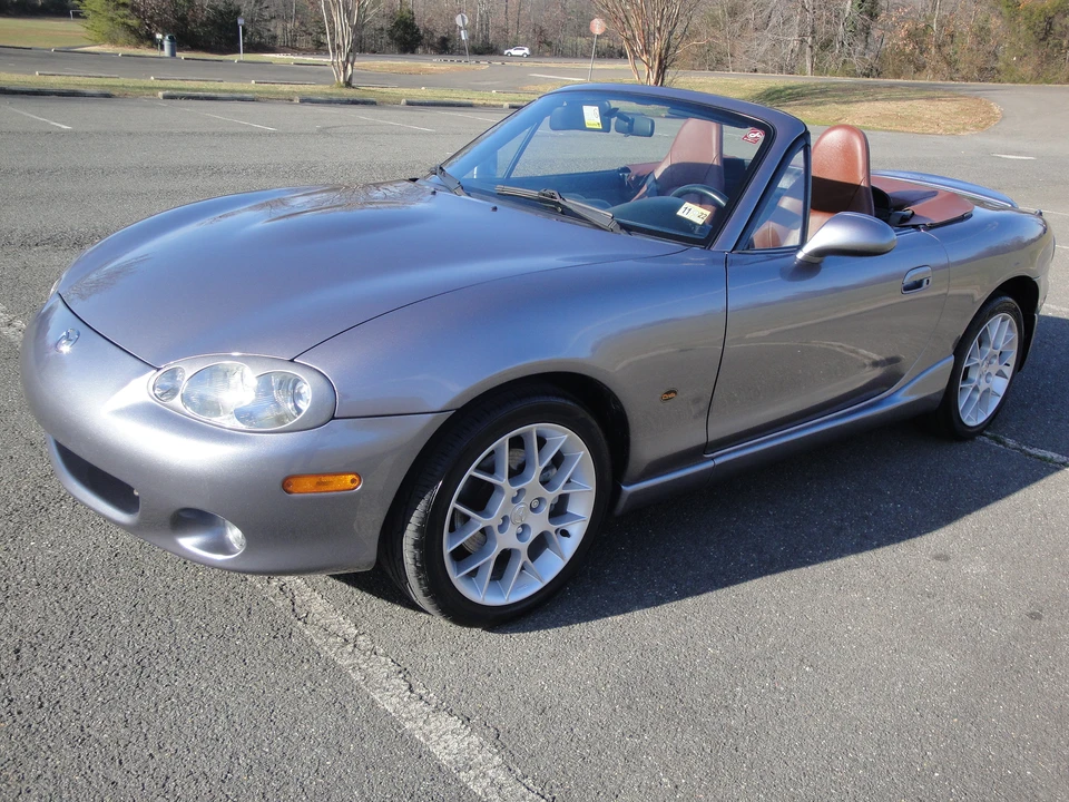 2002 Mazda NB MX-5 Miata - Image 6 of 31