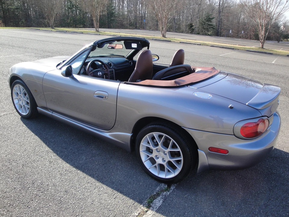 2002 Mazda NB MX-5 Miata - Image 14 of 31