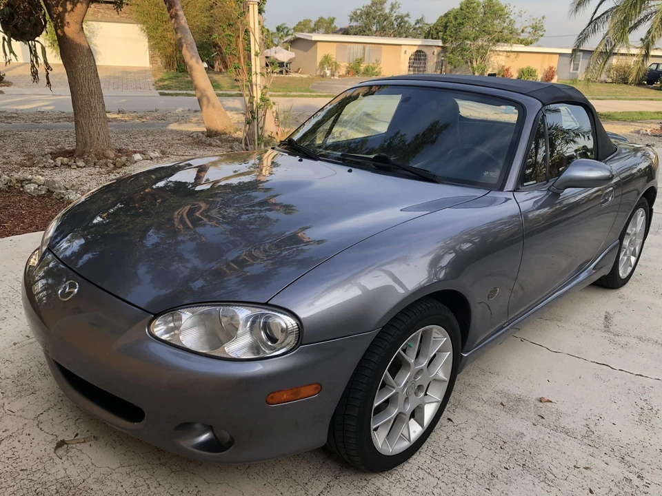 2002 Mazda NB MX-5 Miata - Image 8 of 31
