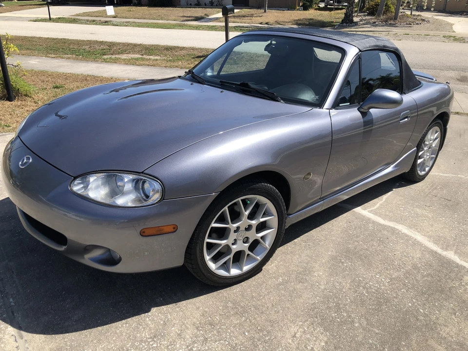 2002 Mazda NB MX-5 Miata - Image 2 of 31