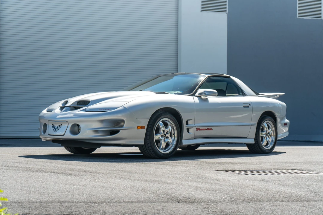 2002 Pontiac Firebird Trans Am 4th Gen - Image 13 of 31