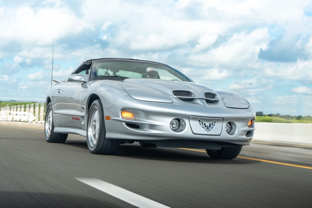 2002 Pontiac Firebird Trans Am 4th Gen - Image 9 of 31