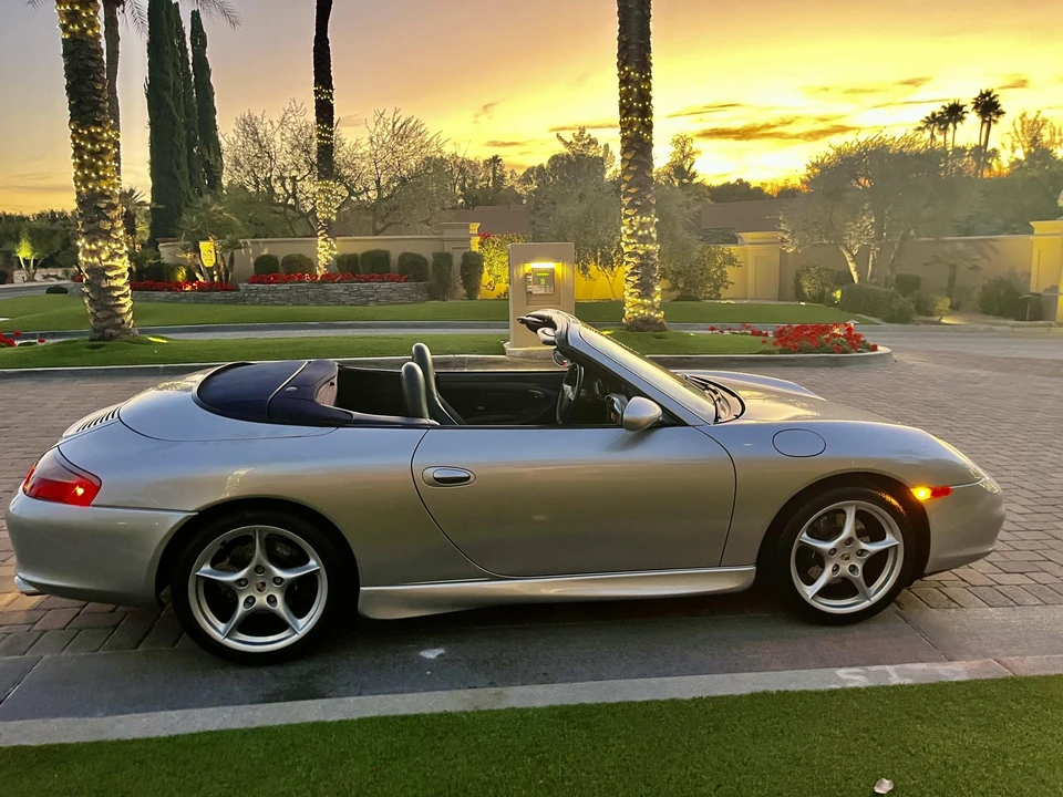 2002 Porsche 996 Carrera - Image 10 of 31