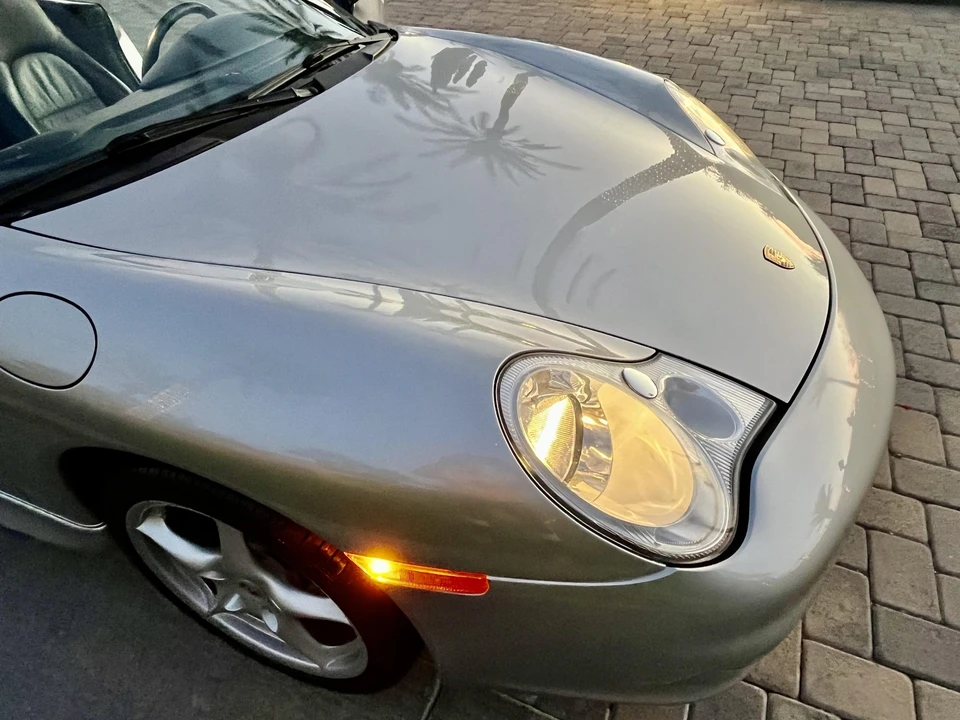 2002 Porsche 996 Carrera - Image 29 of 31