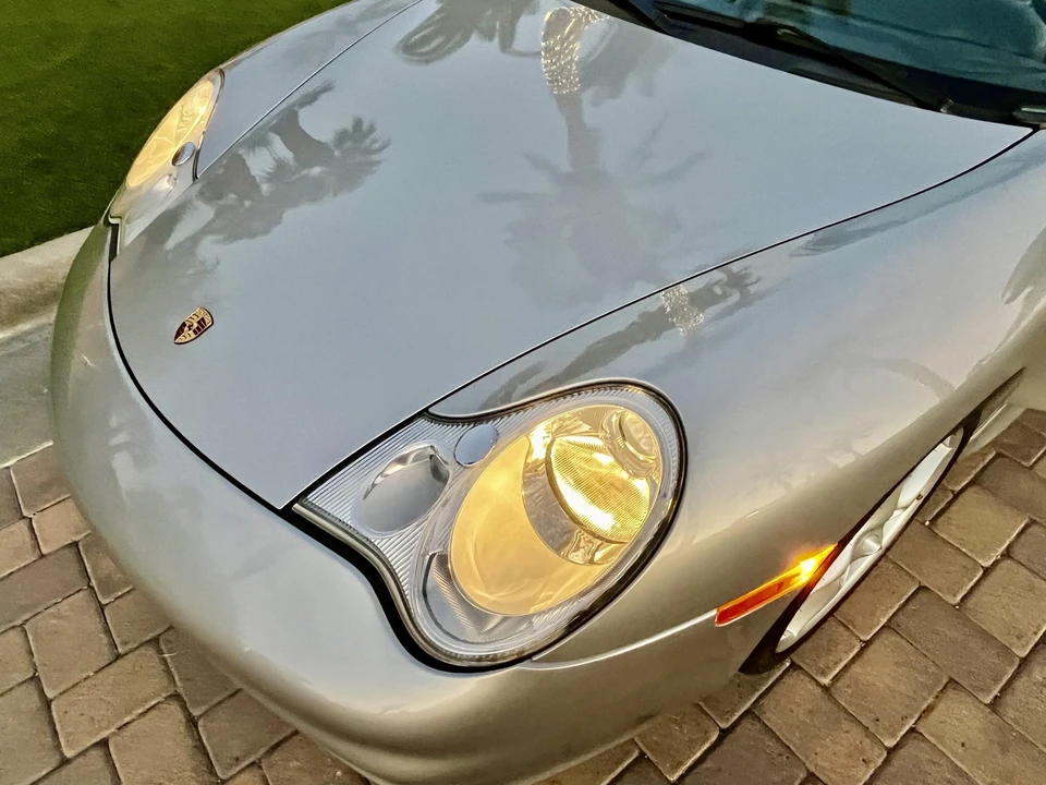 2002 Porsche 996 Carrera - Image 28 of 31