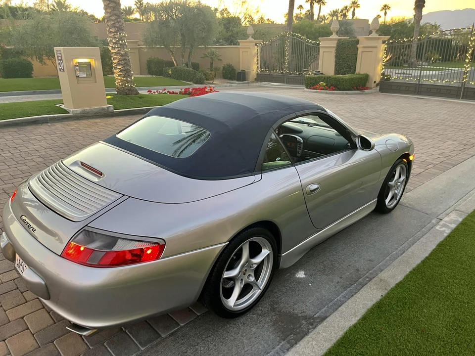 2002 Porsche 996 Carrera - Image 26 of 31