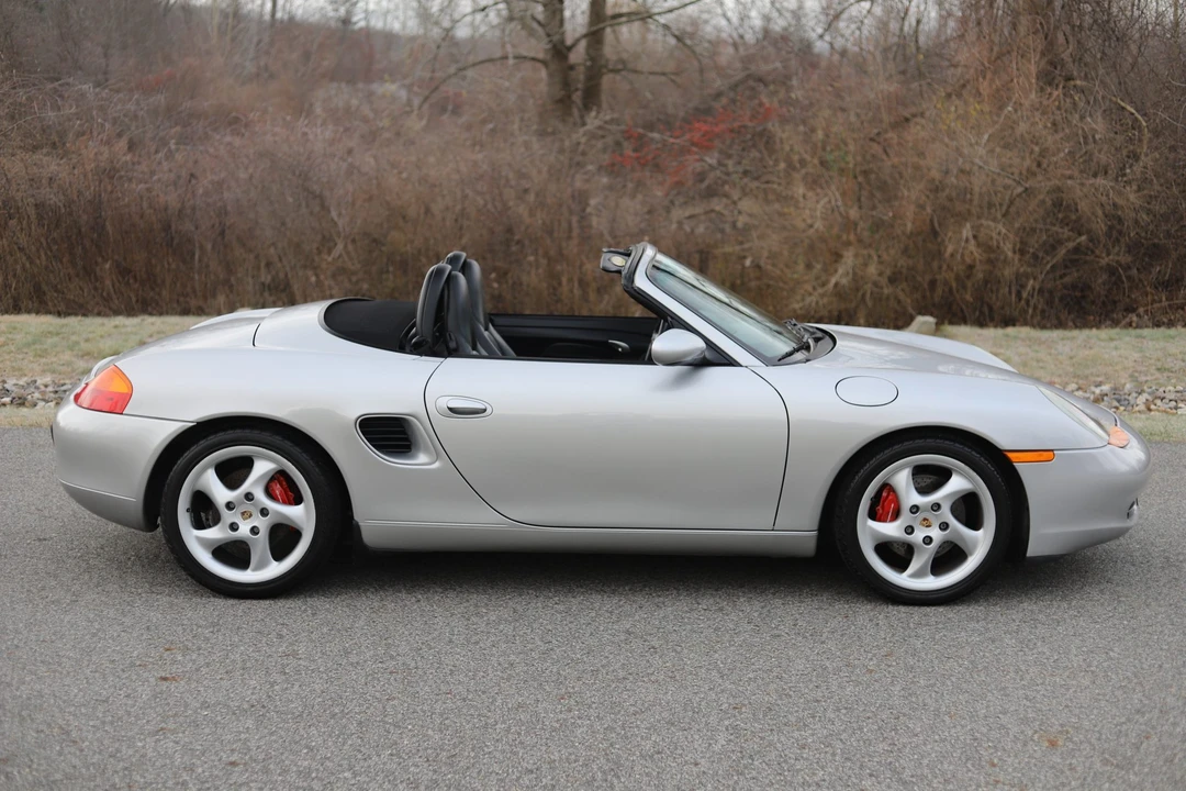 2002 Porsche 986 Boxster S - Image 25 of 31