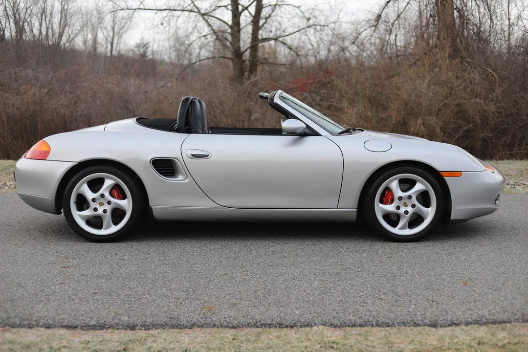 2002 Porsche 986 Boxster S - Image 24 of 31