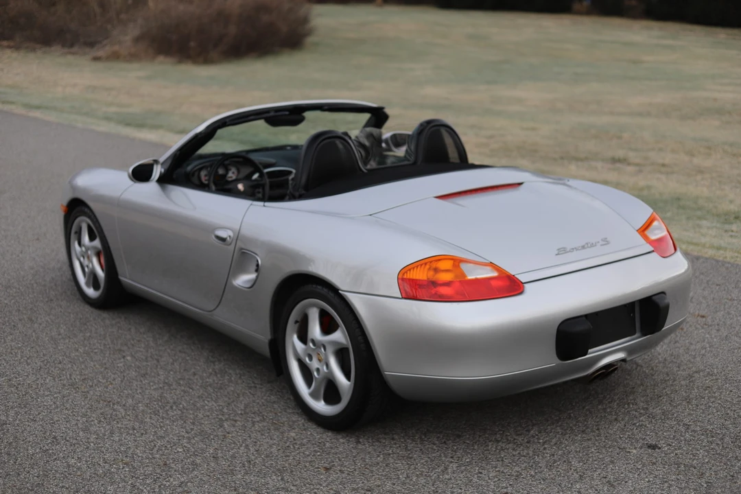 2002 Porsche 986 Boxster S - Image 16 of 31