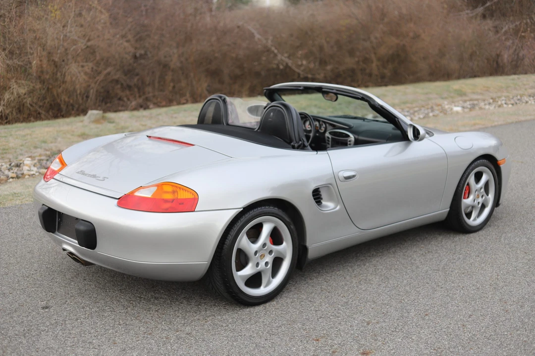 2002 Porsche 986 Boxster S - Image 20 of 31