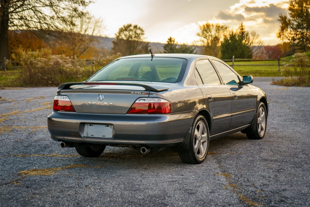 2003 Acura TL 2nd Gen - Image 11 of 31