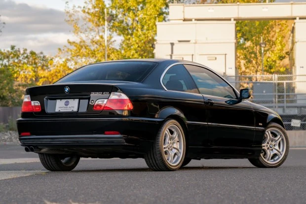 2003 BMW E46 330i & 330Ci - Image 2 of 7