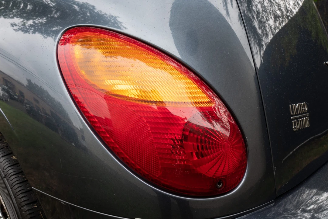 2003 Chrysler PT Cruiser - Image 17 of 31