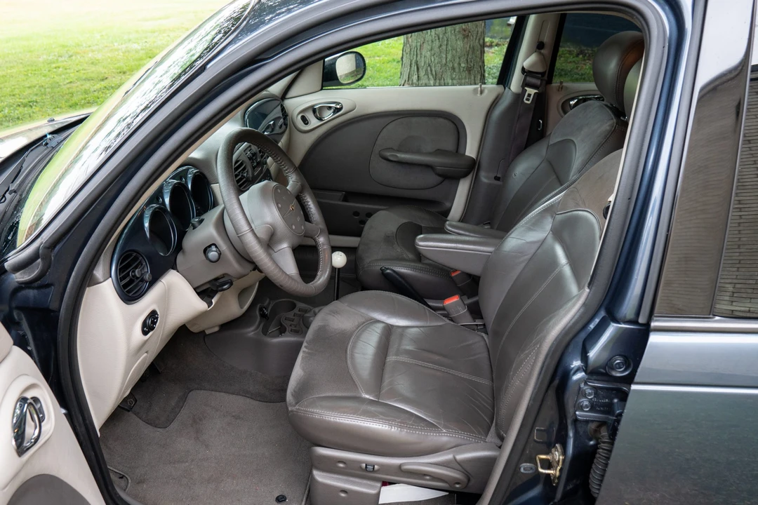 2003 Chrysler PT Cruiser - Image 28 of 31