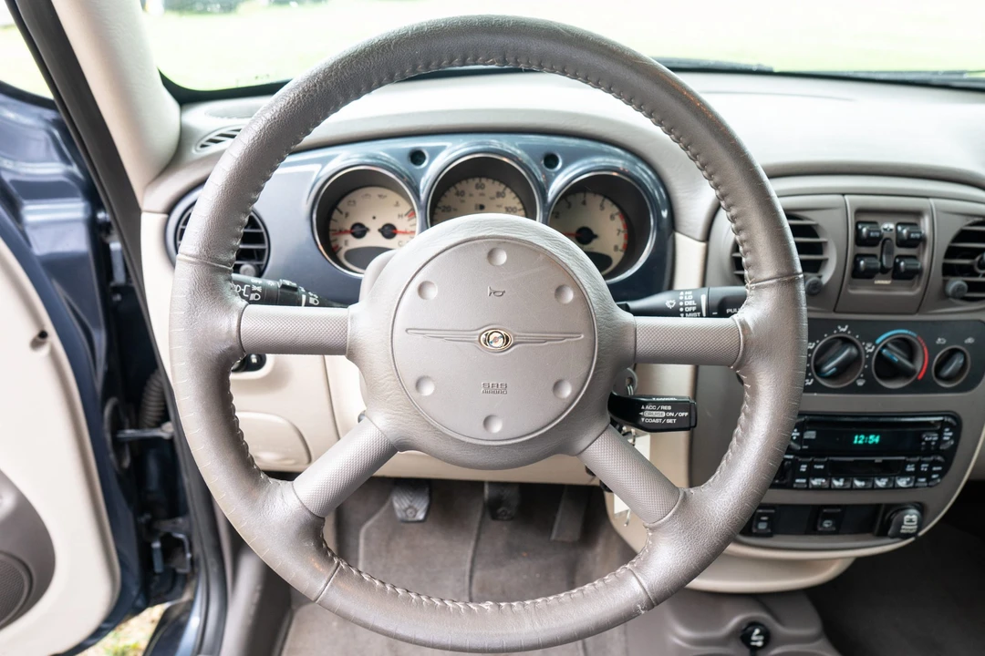 2003 Chrysler PT Cruiser - Image 30 of 31