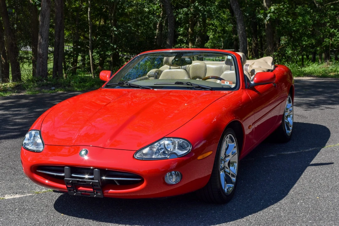 2003 Jaguar X100 XK8 - Image 14 of 31