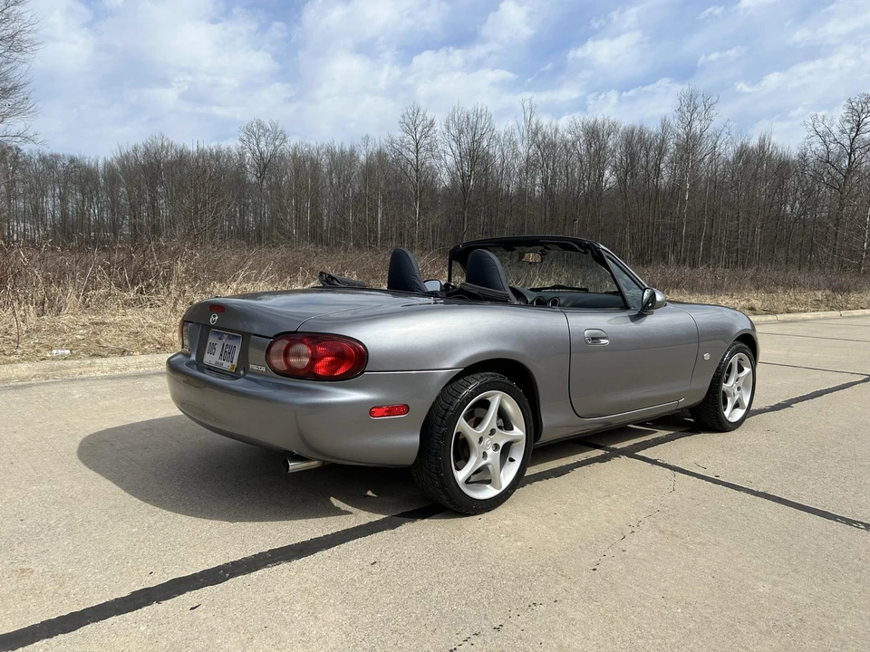 2003 Mazda NB MX-5 Miata - Image 8 of 31