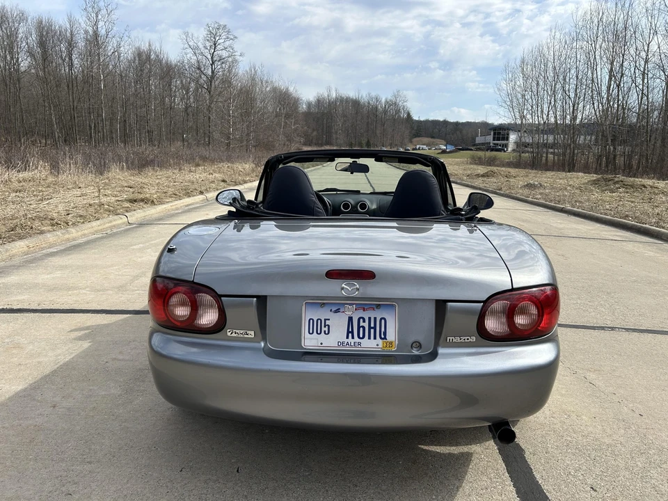 2003 Mazda NB MX-5 Miata - Image 7 of 31